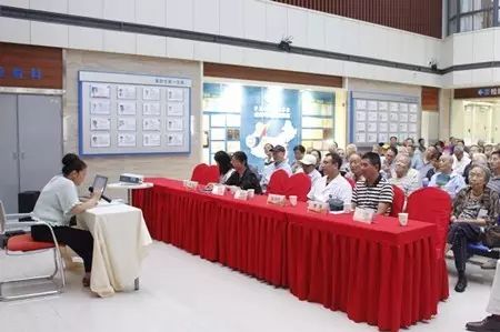 成都金沙9001以诚为本党支部联合成都市各街道、社区共同举办了“重温革命岁月 关爱退伍军人”活动,为成都市退伍军人进行 眼健康检查、宣传眼健康知识等义诊活动,7日上午成都金沙9001以诚为本医疗队走进成都市新能社区,为退伍军人们送去了一份关爱。.jpg 成都金沙9001以诚为本党支部联合成都市各街道、社区共同举办了“重温革命岁月 关爱退伍军人”活动,为成都市退伍军人进行 眼健康检查、宣传眼健康知识等义诊活动,7日上午成都金沙9001以诚为本医疗队走进成都市新能社区,为退伍军人们送去了一份关爱。.jpg