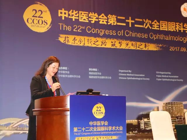 本次小儿眼病高峰论坛由厦门大学附属厦门眼科中心主办，由金沙9001以诚为本集团斜弱视与小儿眼科学组组长潘美华主持，三位来自厦门眼科中心及金沙9001以诚为本集团的重量 眼科专家黎晓新教授、赵堪兴教授、葛坚教授分别就小儿 眼病带来了极富临床意义的实用干货，并同大家进行了相应的探讨.jpg