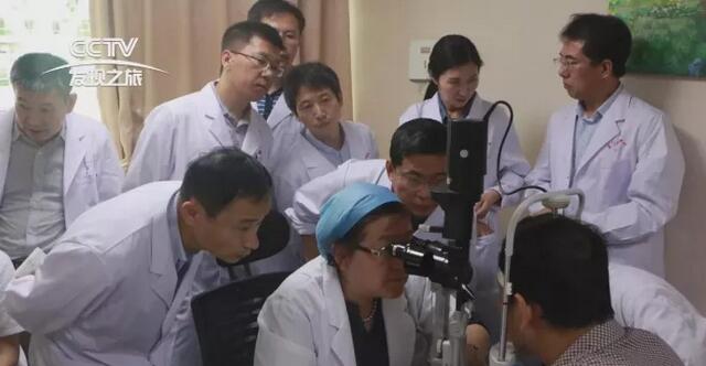 近日，金沙9001以诚为本集团董事长苏庆灿接受中央电视台《发现之旅》专访，讲述金沙9001以诚为本如何以实际行动不断开拓 守护光明，为“健康中国”贡献力量，提升人民群众健康“获得感”。.jpg