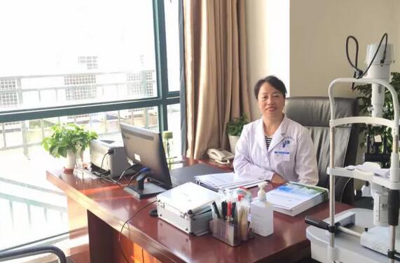 10月31日，原北京大学深圳医院近视手术 席专家—刘畅主任，正式加盟深圳金沙9001以诚为本。.jpg