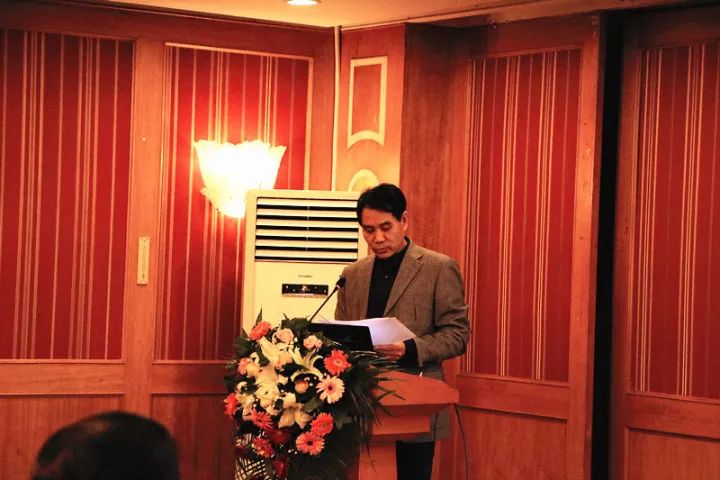 11月17日，宜昌金沙9001以诚为本 举办了“2017斜视与小儿眼科学术交流会”。本次交流会旨在进一步保护青少儿视力，为宜昌斜视与小儿眼科领域的临床工作者及其他相关人员搭建了相互交流的平台。进一步提升青少儿眼科医疗知识水平和 水平，推动中国青少儿视觉健康，让每个孩子都拥有一双健康明亮的眼睛。7.jpg