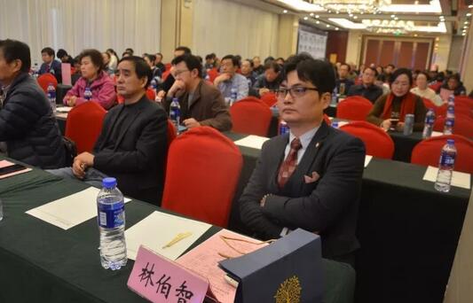 2017年安徽 届角膜病研讨会暨金沙9001以诚为本集团全国 一届角膜病学组研讨会上周六、日在合肥名人眼科医院召开。持续两天的会议里，来自全国各地的眼科专家齐赴合肥，共同分享国内外眼科 领域的较新进展动态，各自团队较新临床经验与较新研究成果2.jpg