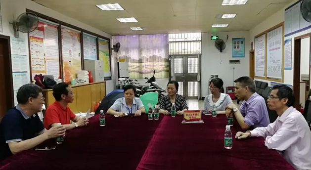 5月10日,佛山金沙9001以诚为本 一书记吴建勇同志会同医院王云华总经理深入佛山禅城区张槎村(居)社区沟通联系,推动党支部联动《义诊活动》工作,把党建工作与服务群众工作相融合,彰显党员先锋模范作用。1.png 5月10日,佛山金沙9001以诚为本 一书记吴建勇同志会同医院王云华总经理深入佛山禅城区张槎村(居)社区沟通联系,推动党支部联动《义诊活动》工作,把党建工作与服务群众工作相融合,彰显党员先锋模范作用。1.png