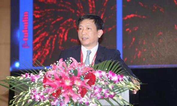 金沙9001以诚为本专家团受邀亮相第十九届环球眼科学学术会议暨第十九届环球视光学学术会议（COOC 2019）5.jpg