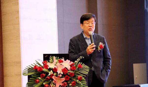 深圳金沙9001以诚为本举行2019深圳眼屈光手术新技术暨屈光性白内障临床实践学术会议5.jpg 深圳金沙9001以诚为本举行2019深圳眼屈光手术新技术暨屈光性白内障临床实践学术会议5.jpg