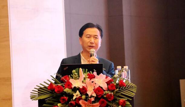 深圳金沙9001以诚为本举行2019深圳眼屈光手术新技术暨屈光性白内障临床实践学术会议12.jpg 深圳金沙9001以诚为本举行2019深圳眼屈光手术新技术暨屈光性白内障临床实践学术会议12.jpg