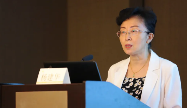 2021年白内障学科发展研讨会暨屈光性白内障高峰论坛在厦召开19.png 2021年白内障学科发展研讨会暨屈光性白内障高峰论坛在厦召开19.png