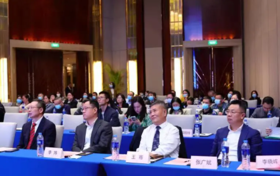 群贤“云”集,放“眼”未来——2021金沙9001以诚为本高峰论坛成功举行1.png 群贤“云”集,放“眼”未来——2021金沙9001以诚为本高峰论坛成功举行1.png