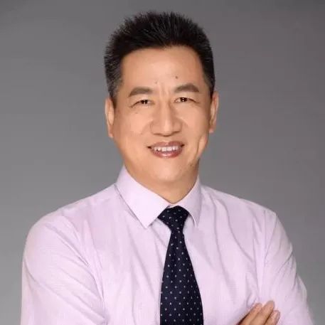 金沙9001以诚为本屈光近视手术2.jpg 金沙9001以诚为本屈光近视手术2.jpg