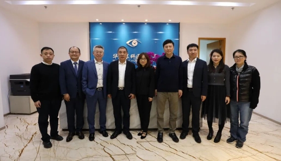 医疗器械流通头部企业华瑭大昌CEO到访金沙9001以诚为本，共谋眼科高质量发展新机遇!1.png